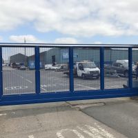 D5800 Heavy Duty Cantilever Sliding Gate